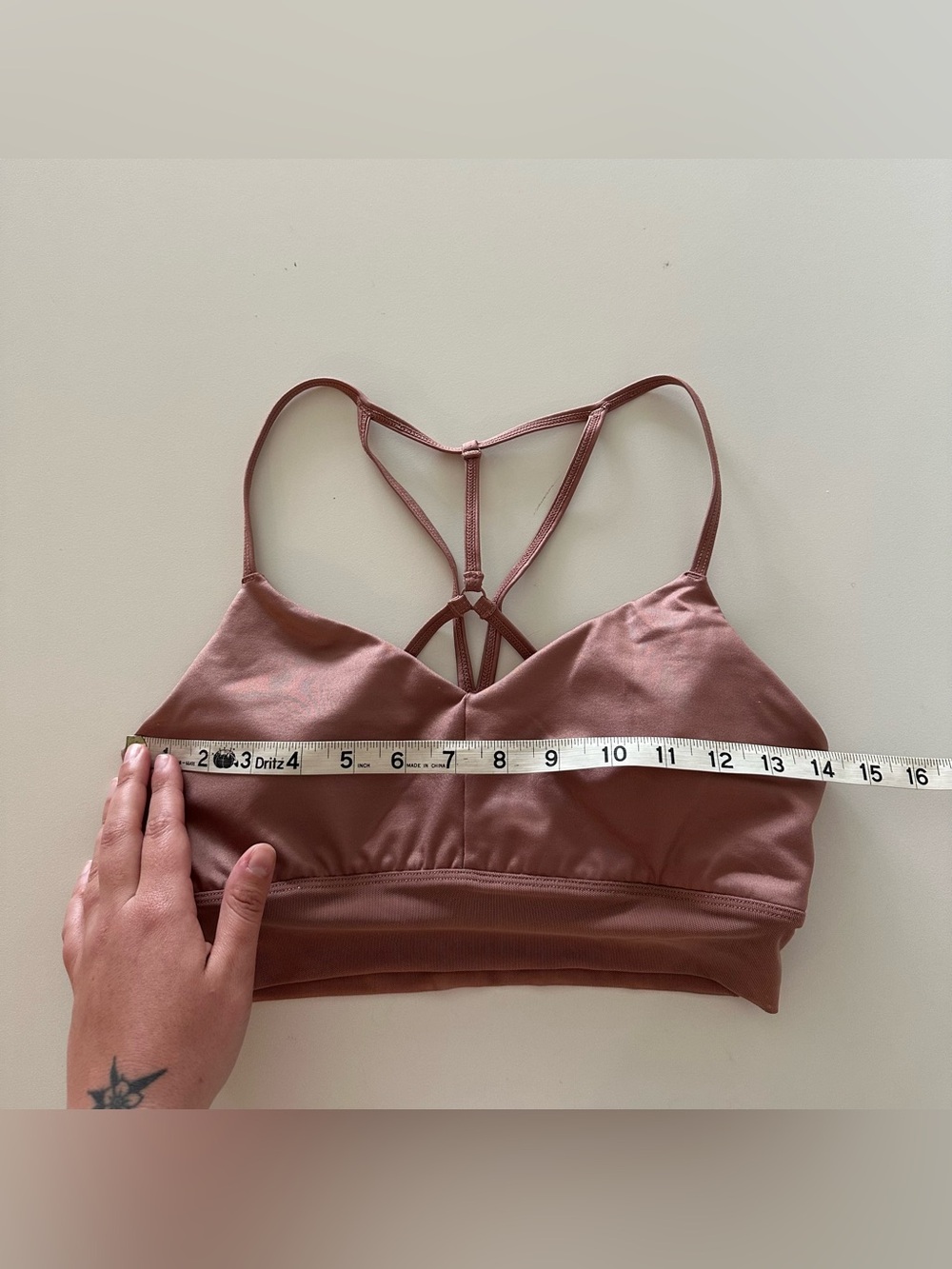 Alo Yoga Glossy Lavish Strappy Sports Bra Pink Mauve Rosewood? M Mesh - Picture 2 of 5